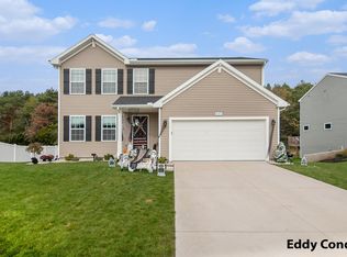 6267 Vine Leaf Dr, Allendale, MI 49401