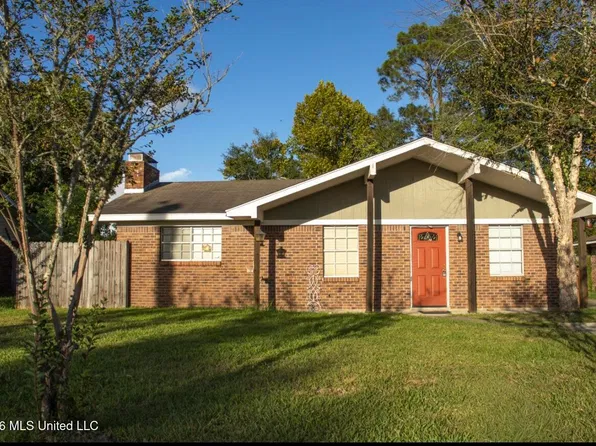 302 Ferguson Ave, Long Beach, MS 39560