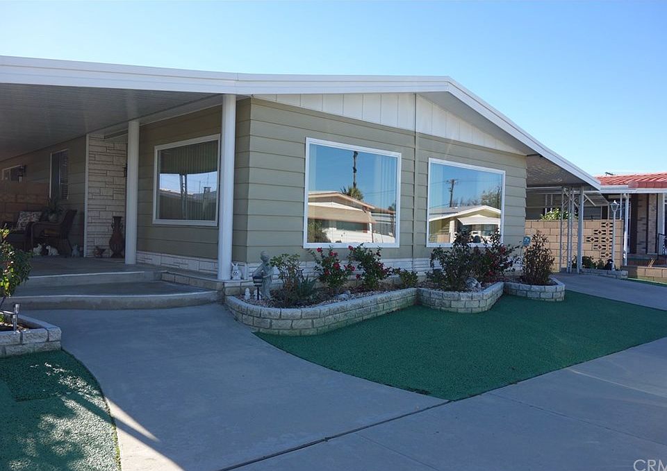 1st image of 1757 Santa Monica Dr