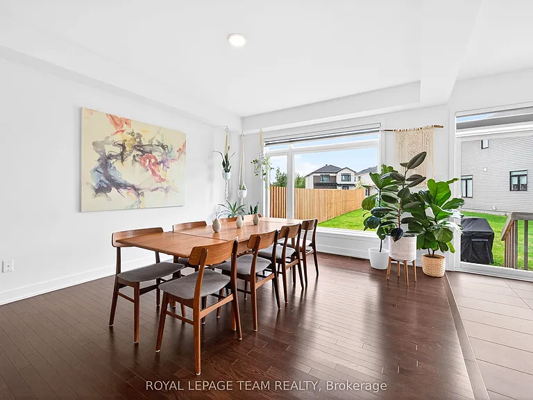 160 Highgarden Ter — Photo 10