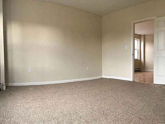 5th image of 28 Sherman Ave APT 1