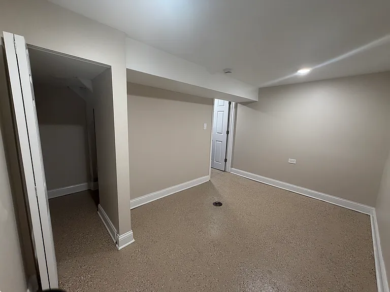 4209 Maryland St — Photo 8