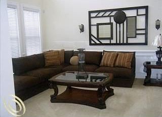 4th image of 44992 Broadmoor Cir S