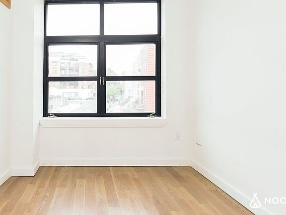 5th image of 555 Graham Ave #3Q