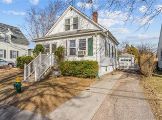 26 Dale Ave, Cranston, RI 02910
