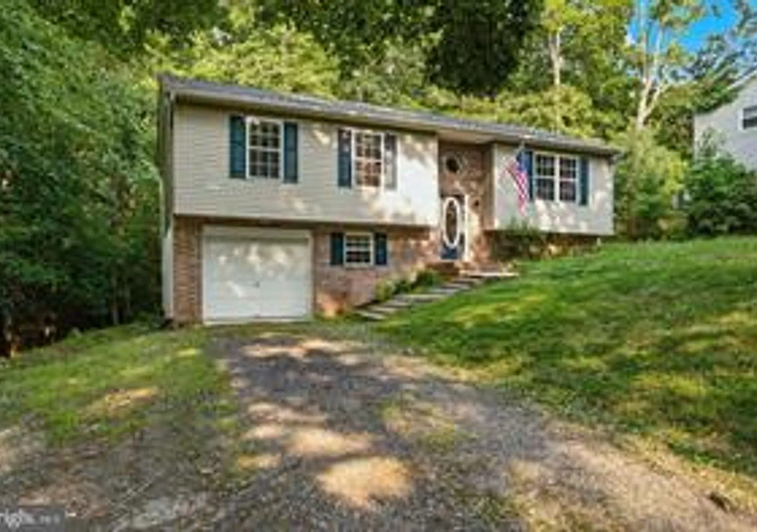 11516 Deadwood Drive — Photo 2