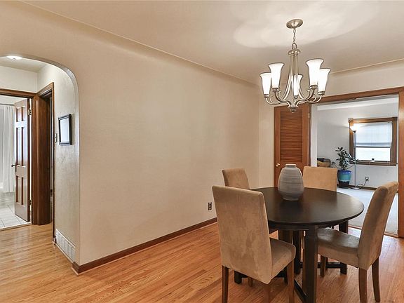 4th image of 4559 McCausland Ave