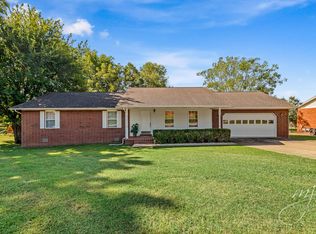 118 Watts St, Harrison, AR 72601