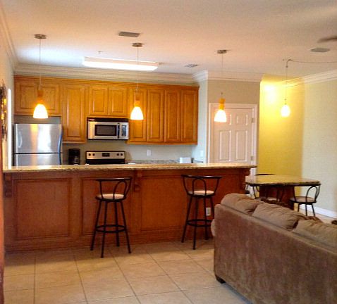 3rd image of 104 E Palm St #1