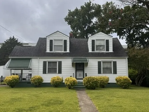 751 Leonard Rd, Norfolk, VA 23518