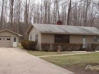 3562 E M 55, Cadillac, MI, 49601