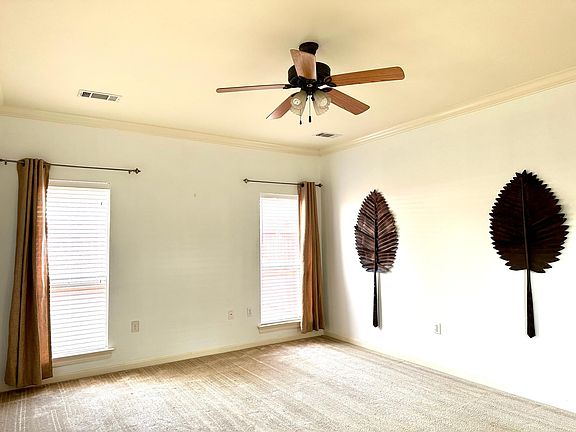 5th image of 423 Lake Worth Dr