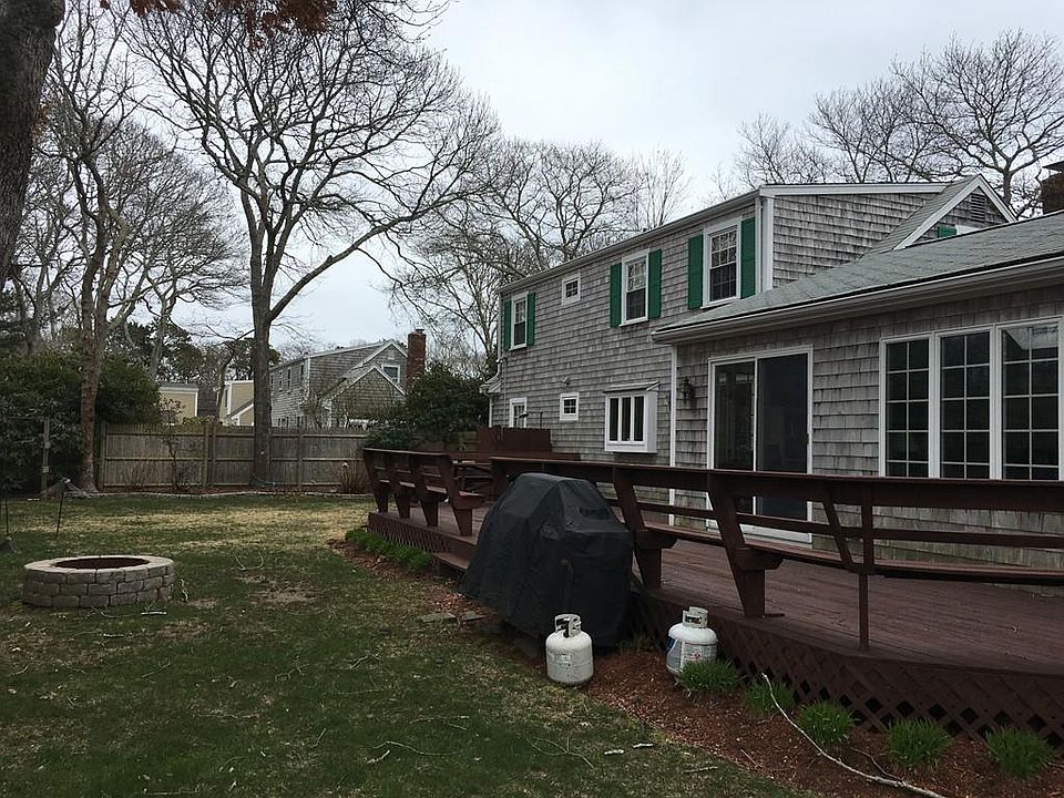 2nd image of 11 Whittier Rd
