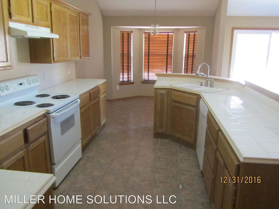 1st image of 13209 Cloverleaf Ln