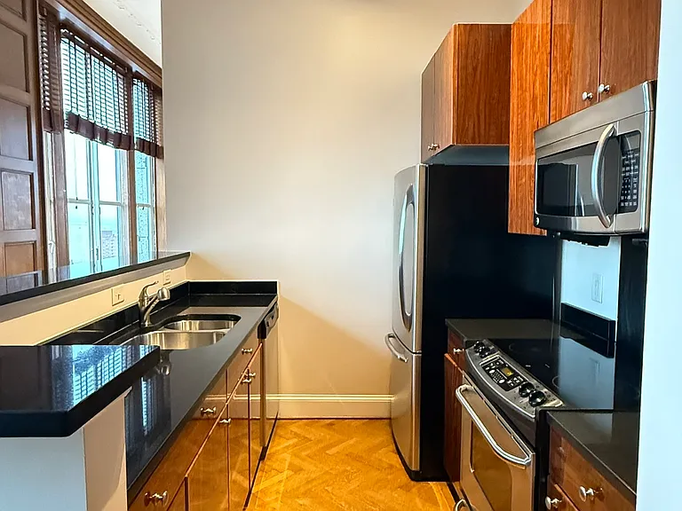 The Apartments at Charles Plaza — Photo 49