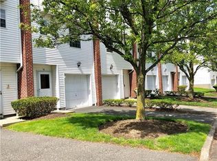 57 Village Ml, Haverstraw, NY 10927