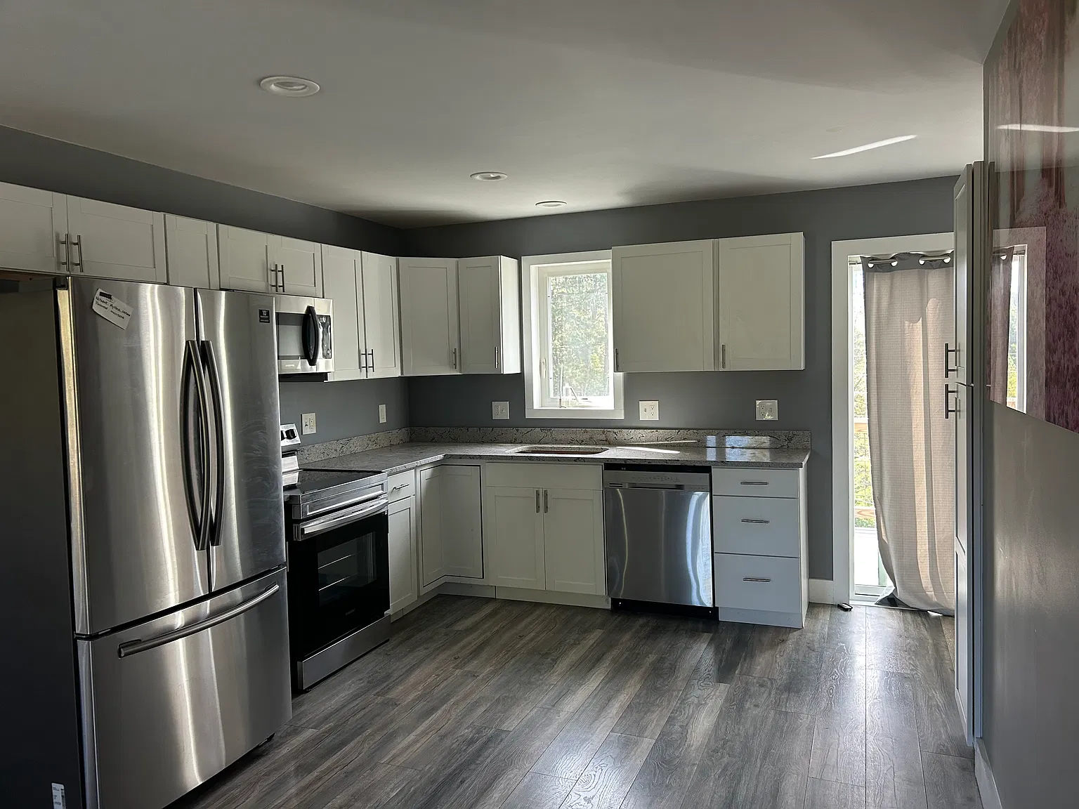 2 bed, 2.5 bath, 1456 sqft, $2,000 — Photo 4