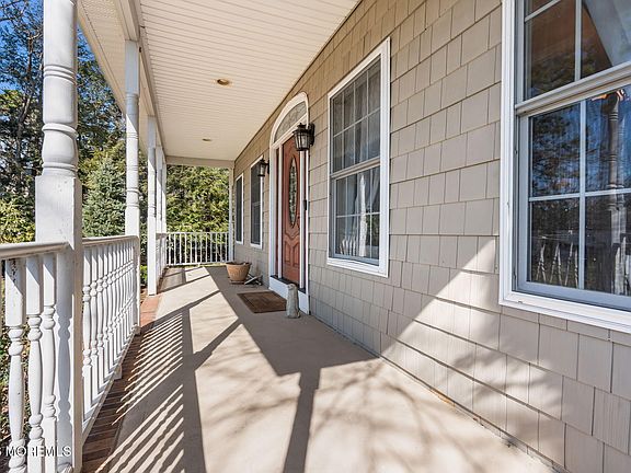 5th image of 37 Olivia Way