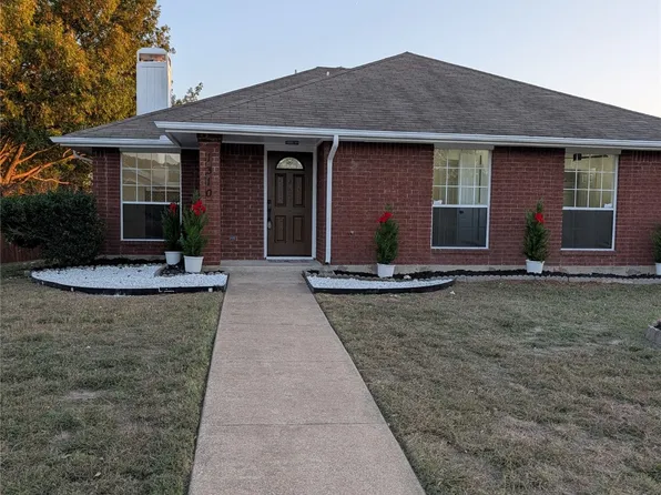 1310 Rosewood Ln, Lancaster, TX 75146