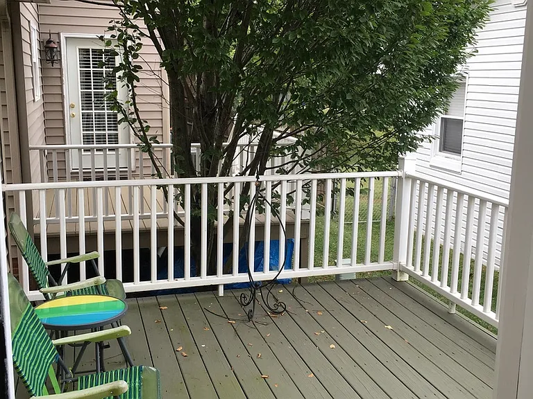 2 Blakeney Rose Ln — Photo 8