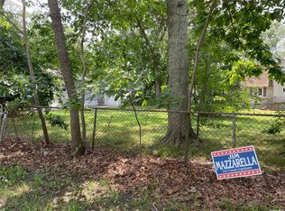 Broad St, Yaphank, NY 11980