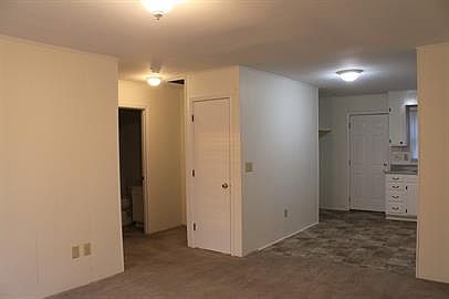 5th image of 805 S Caldwell St
