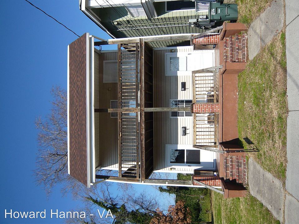 1st image of 858-B 43rd St