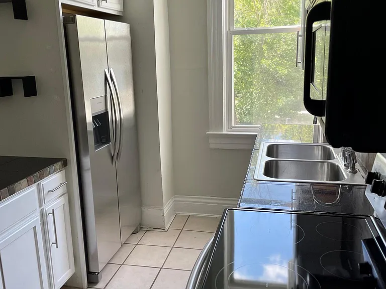 1627 Story Ave #2 — Photo 8