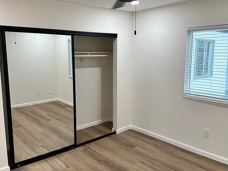 1817 E Grand Ave #72 — Photo 14