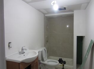 4229 164th St, Flushing, NY 11358