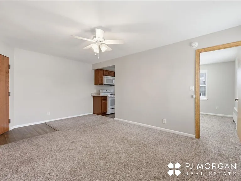 Lyndale Apartments — Photo 20