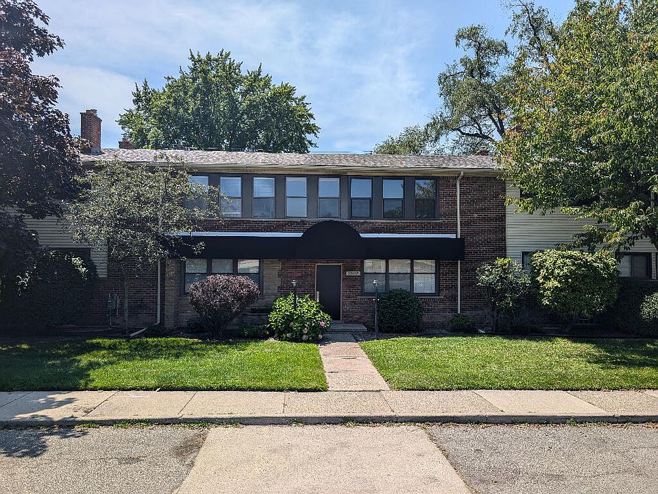 1st image of 25987 Woodward Ave APT 206