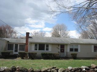 135 Walnut St, Monroe, CT 06468