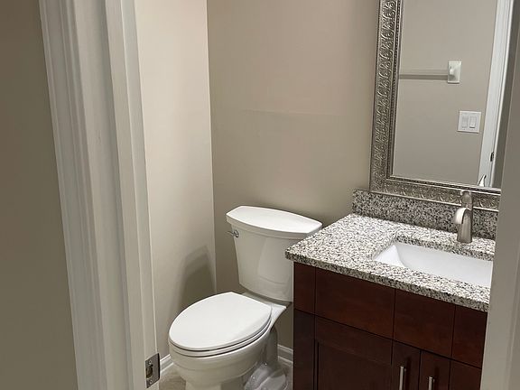 3rd image of 11042 Mill Pond Ct