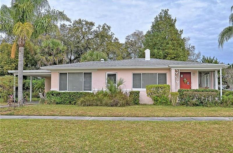 1st image of 524 Lake Como Cir