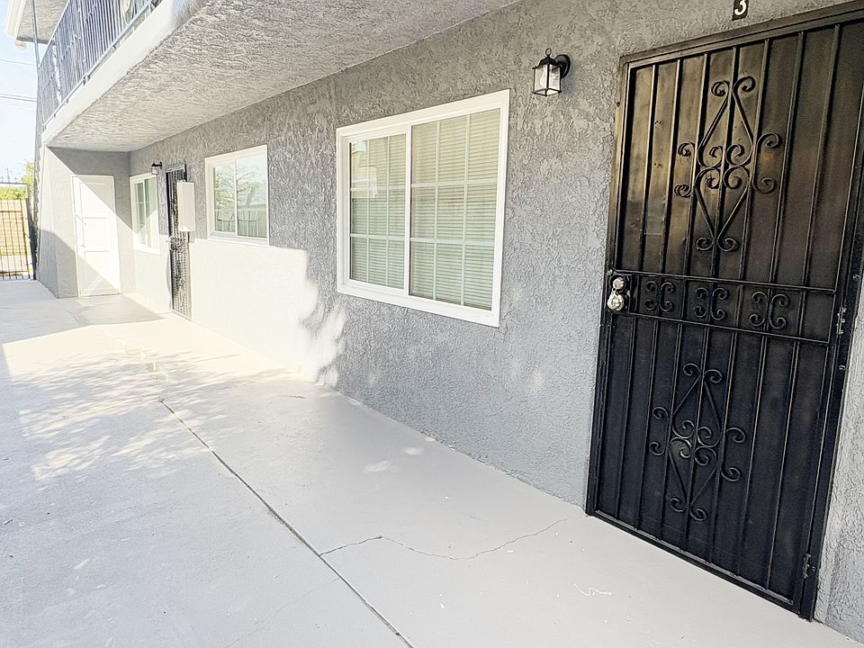 2nd image of 625 N Neptune Ave #8