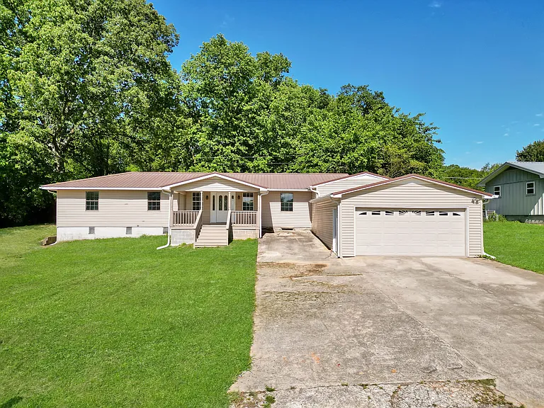 85 County Road 1624 — Photo 1