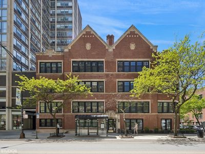 3120 N Sheridan Rd APT A1, Chicago, IL, 60657