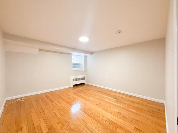 36 Saint Marks Rd #5, Dorchester Center, MA 02124