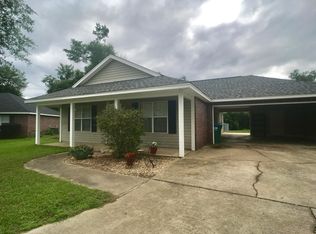 32 Hemmingway Pl, Petal, MS 39465
