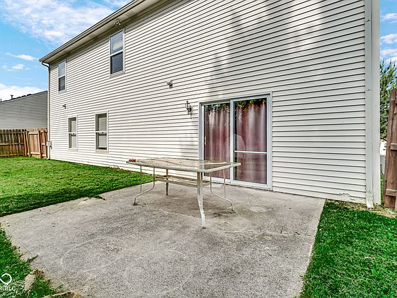 5th image of 503 Van Buren St