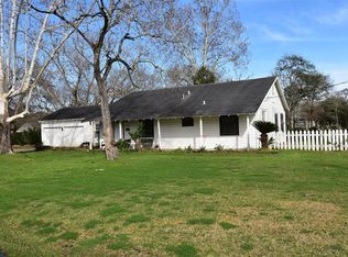 1301 Avenue G, Bay City, TX 77414