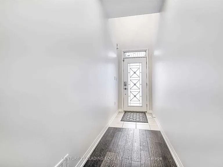 113 Greenwich Ave — Photo 1
