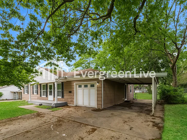 4416 Moats Ave E — Photo 2