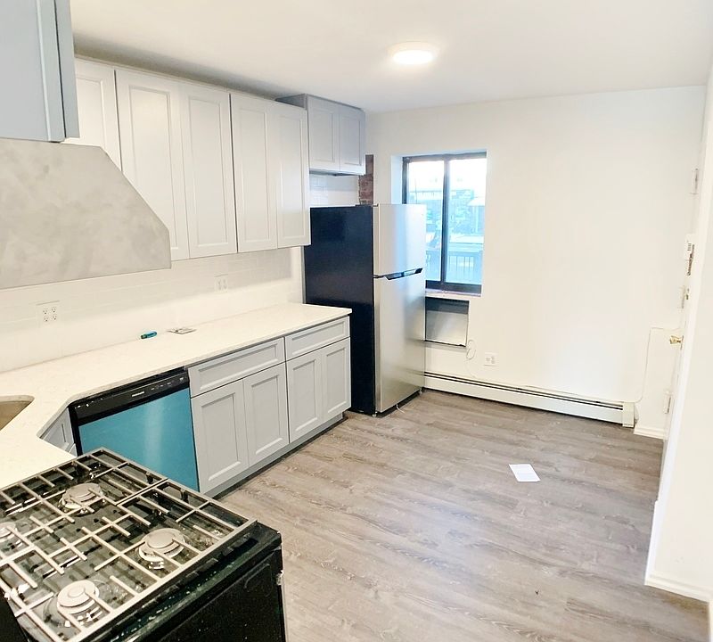 1st image of 35-14 31st St #1HH