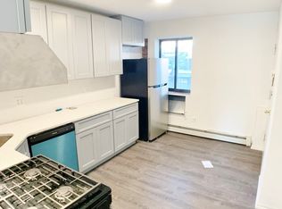 35-14 31st St #1HH, Astoria, NY 11106
