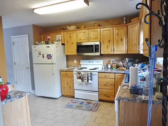 5th image of 805 Fain Ave #2