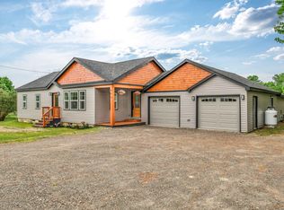 985 Main Rd, Eddington, ME 04428