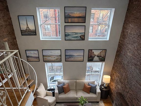 2nd image of 207 W 22nd St APT 4