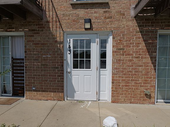 2nd image of 143 W Elk St #141